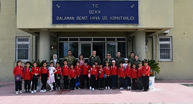 KÖYCEĞİZLİ ÖĞRENCİLER DALAMAN DENİZ HAVA ÜS KOMUTANLIĞI'NA MİSAFİR OLDU