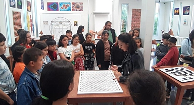 KÖYCEĞİZLİ ÖĞRENCİLER MATEMATİK MÜZESİ'NDE BİLGİLENDİ