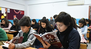 MUĞLA'DA KADINLARIN YÜZDE 98'İ OKUMA-YAZMA BİLİYOR