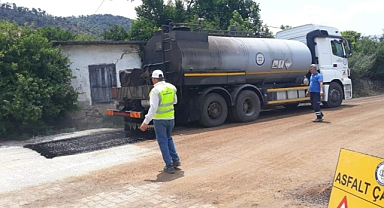 40 MAHALLEDE YOL ÇALIŞMASI