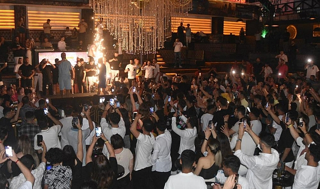 BODRUM’DA GECE HAYATI BAŞLADI