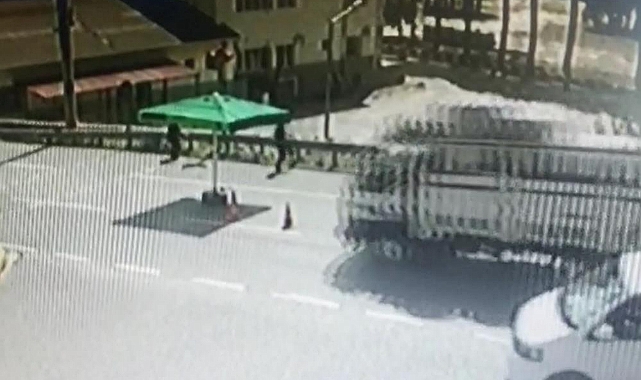 FRENİ BOŞALAN KAMYON KONTROL NOKTASINA DALDI