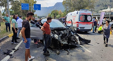 GÖKOVA KAVŞAĞINDA KAZA 6 YARALI