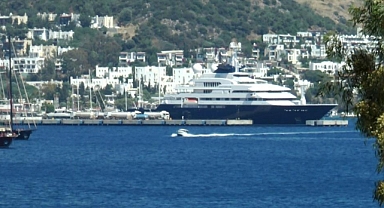 HAFTALIK KİRASI 30 EV PARASI OLAN LÜKS YATIN YAKITI DUDAK UÇUKLATTI