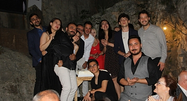 HAYALHANE 16 YAŞINDA