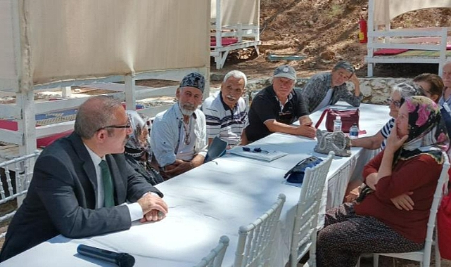 HUZUREVİNDEKİ BABALAR UNUTULMADI