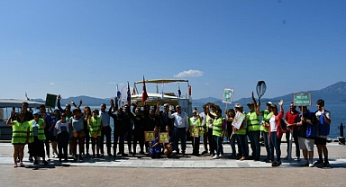 KÖYCEĞİZ’DE GÖL TEMİZLİĞİ ETKİNLİĞİ YAPILDI