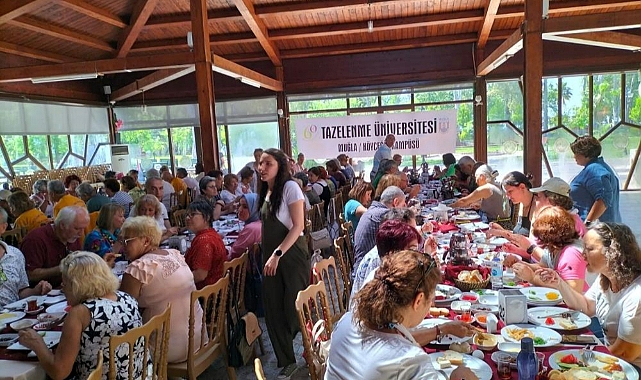 KÖYCEĞİZ TAZELENME ÜNİVERSİTESİ KAHVALTI ETKİNLİĞİ İLE TATİLE ÇIKTI