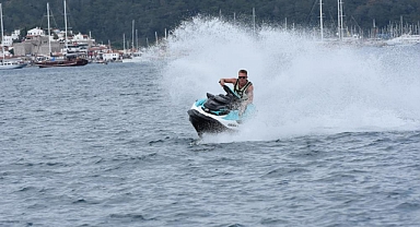 MARMARİS'TE SU SPORLARINA YENİ STANDARTLAR GELDİ