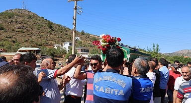 MARMARİS’TE ZABITA PERSONELİNİ YÜZLERCE KİŞİ UĞURLADI