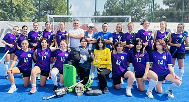 MUĞLALI KIZ HOKEYCİLER FİNALDE YARIŞACAK