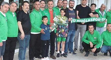 MUĞLASPOR'A TARAFTARLARINDAN DESTEK