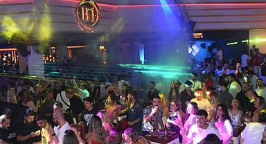 MÜZİK YASAĞI KALKTI BODRUM GECELERİ RENKLENDİ