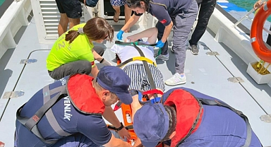 SAHİL GÜVENLİK’TEN FETHİYE VE MARMARİS’TE TIBBİ TAHLİYE