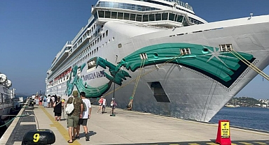 2 BİN 658 YOLCU GETİRDİ