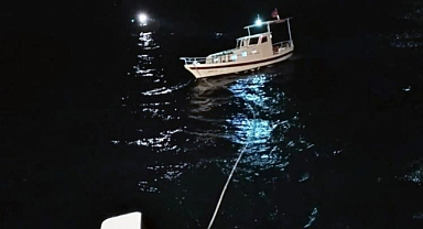 ARIZALANAN TEKNEYİ KIYI EMNİYET EKİPLERİ KURTARDI