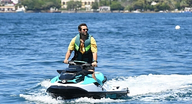 CEM BELEVİ'DEN JET-SKİ ŞOV