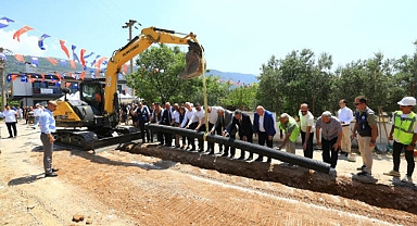 DÜĞEREK KANALİZASYON HATTININ 5 BİN METRESİ TAMAMLANDI