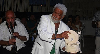 FEDON HEM GÜLDÜRDÜ HEM EĞLENDİRDİ