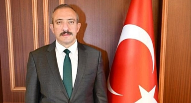 KAYMAKAM KARAMAN: “İSTİKLAL VE İSTİKBALİMİZE SAHİP ÇIKACAĞIZ”