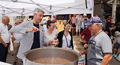 MARMARİS BELEDİYESİ’NDEN AŞURE İKRAMI