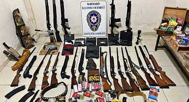 POLİSLERİN OPERASYON YAPTIĞI ADRES EV DEĞİL CEPHANELİK ÇIKTI