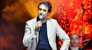 ÜNLÜ SANATÇIDAN HAYRANLARINA MÜJDE