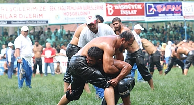 GELENEKSEL YAYLA SEKİ YAĞLI GÜREŞLERİ'Nİ ‘BALABAN’ KAZANDI