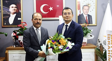 AK PARTİ MENTEŞE’DE NÖBET DEĞİŞİMİ 