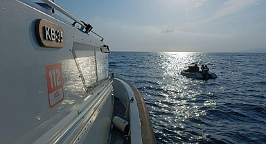BODRUM'DA 40 DÜZENSİZ GÖÇMEN YAKALANDI, 8 DÜZENSİZ GÖÇMEN KURTARILDI