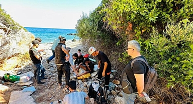 DATÇA’DA MAHSUR KALAN 14 DÜZENSİZ GÖÇMEN KURTARILDI