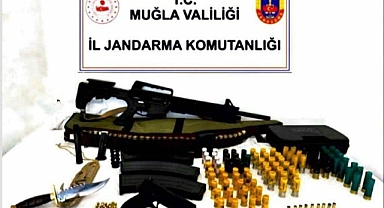 JANDARMADAN RUHSATSIZ SİLAH BASKINI