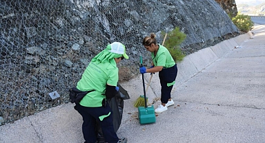 MARMARİS'İN SOKAKLARINA KADIN ELİ DEĞDİ