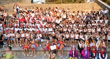 MARMARİS'TE YAZ OKULLARINDA EĞLENCELİ KAPANIŞ