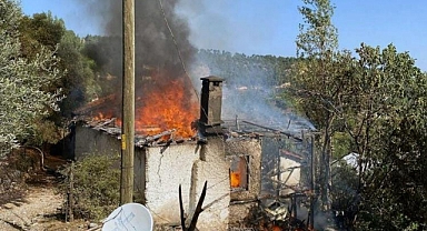 MENTEŞE’DE EV YANGINI