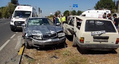 MENTEŞE’DE KAZA 6 YARALI