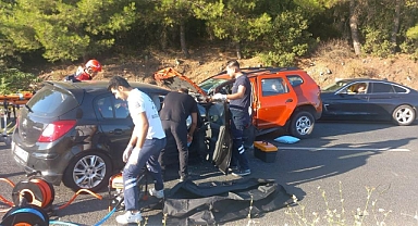 MUĞLA’DA TRAFİK KAZASI 2 ÖLÜ 2 YARALI