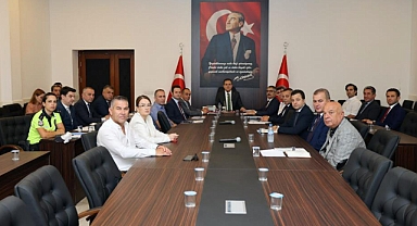 MUĞLA'DA YENİ EĞİTİM-ÖĞRETİM YILI GÜVENLİK TEDBİRLERİ TOPLANTISI