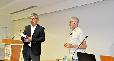 ÜNLÜ TARİHÇİ MİTCHELL MUĞLA’DA TARİH SEVERLER İLE BULUŞTU