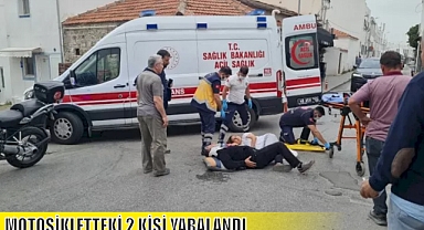 MOTOSİKLETTEKİ 2 KİŞİ YARALANDI