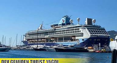 DEV GEMİDEN TURİST YAĞDI