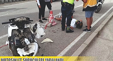 MOTOSİKLET SÜRÜCÜLERİ YARALANDI