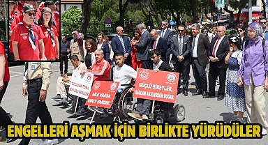 Engelleri aşmak için birlikte yürüdüler