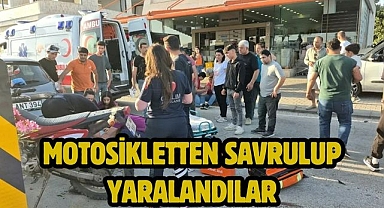 Motosikletten savrulup yaralandılar