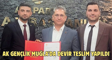 AK Gençlik Muğla’da Devir Teslim Yapıldı