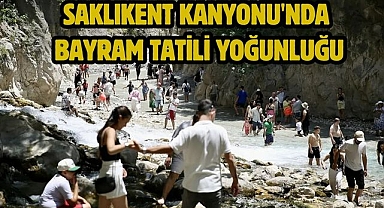 Saklıkent Kanyonu'nda Bayram Tatili Yoğunluğu