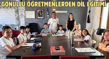 Gönüllü öğretmenlerden dil eğitimi