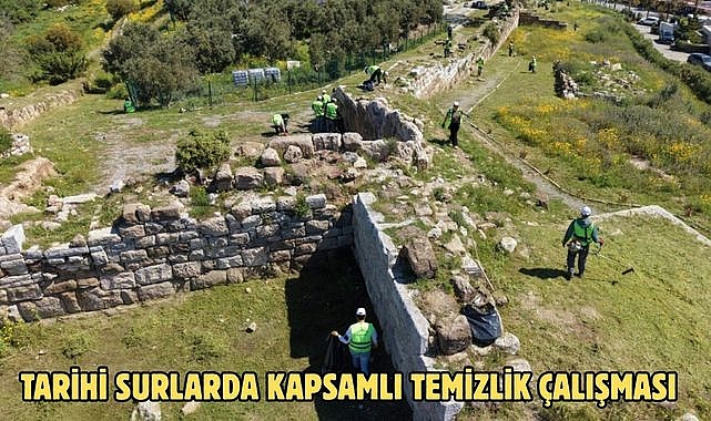 Tarihi surlarda kapsamlı temizlik çalışması